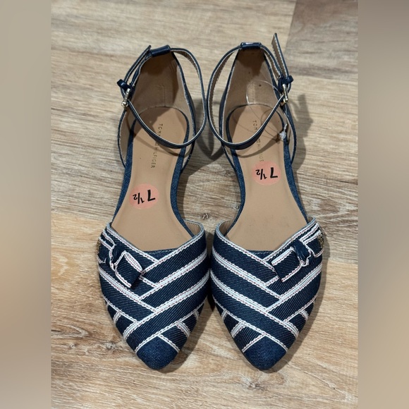 NEW TOMMY HILFILGIER NANCEE D'ORSAY STRIPED CANVAS FLATS SIZE 7.5 - Picture 2 of 13